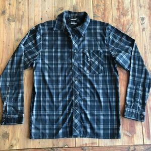 Under Armour Plaid Button Down Long Sleeve Shirt